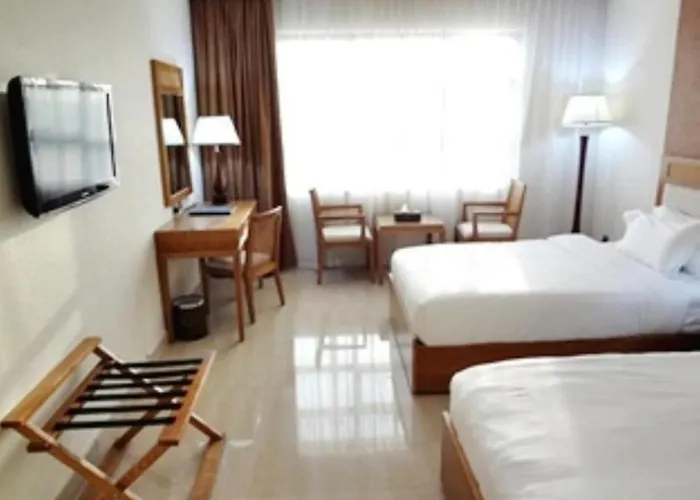 City Center Hotel
