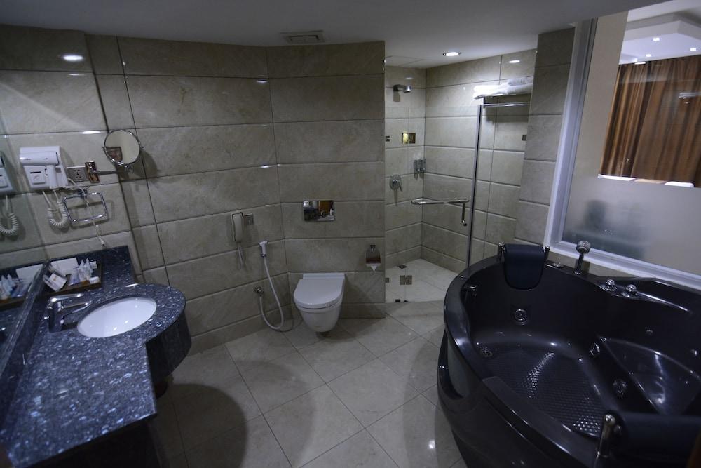 Hotel Center Mawalih