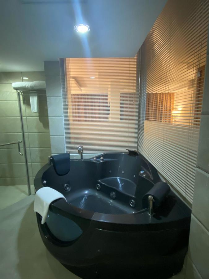 فندق سيتي سنتر 4*